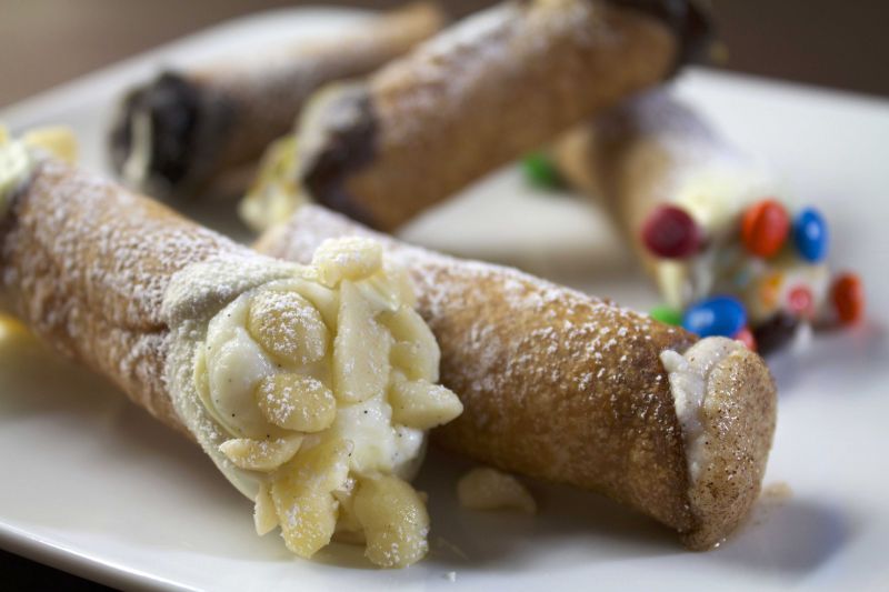 Homemade Cannoli