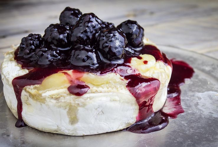 Blackberry Baked Brie