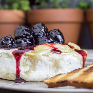 Baked Blackberry Brie