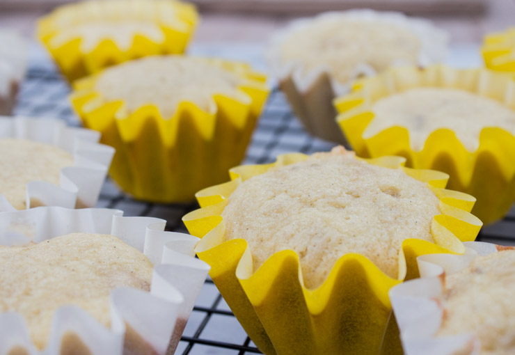 Vanilla Bean Banana Cupcakes