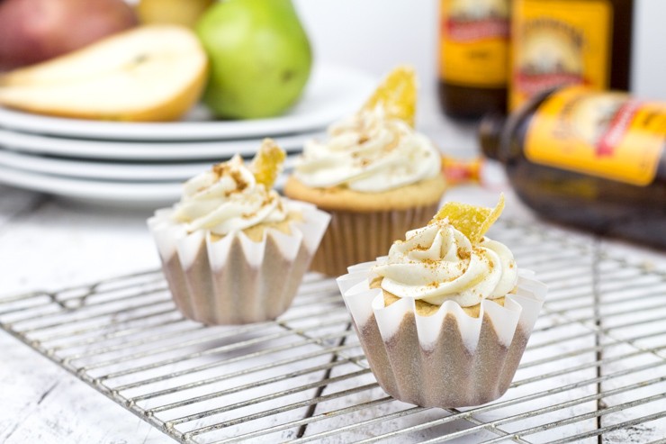 Ginger Beer Cupcakes with Roasted Pear Mascarpone Frosting