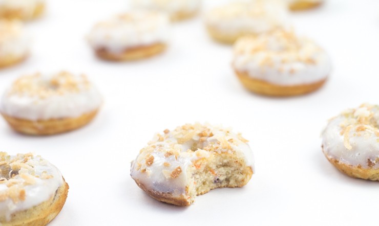 Mini Carrot Cake Doughnuts