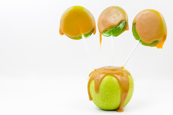 Homemade Caramel Apple Pops