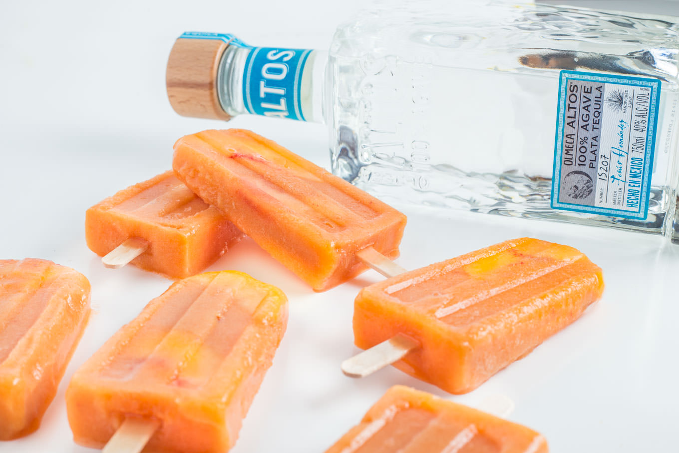 Jalapeño Peach Tequila Popsicles from SouthernFATTY.com