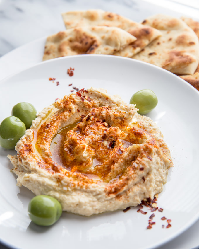 10 Minute Homemade Hummus