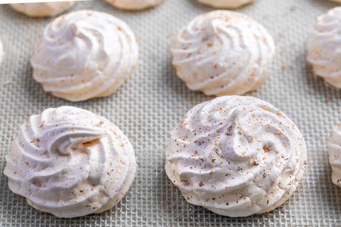 Nutmeg Meringues from SouthernFATTY.com