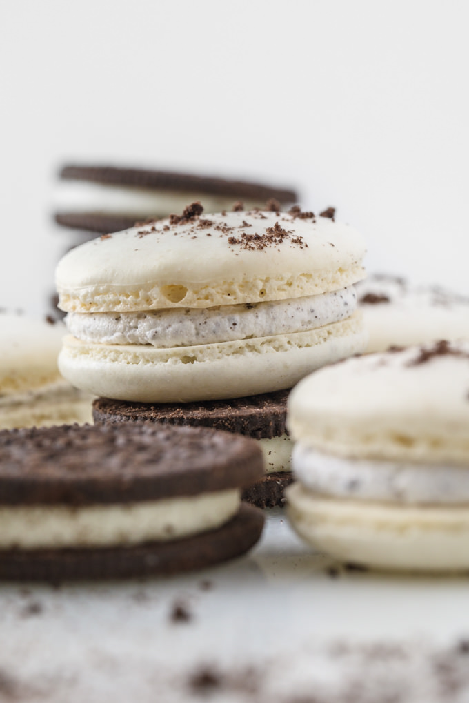 Cookies and Cream Macarons by Southern Fatty