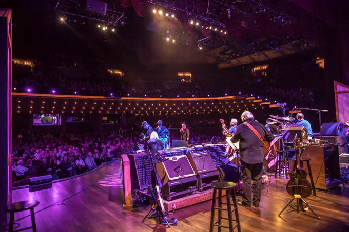 Nashville Classics - Grand Ole Opry Backstage