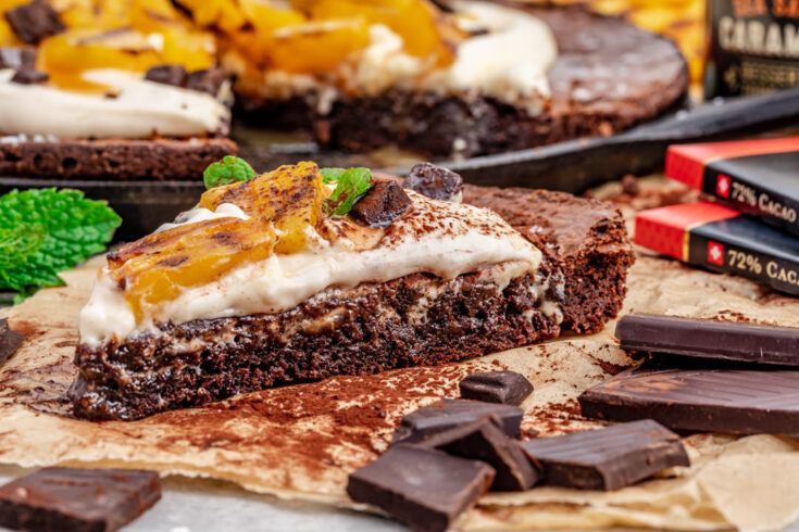 Brownie Skillet with Grilled Pineapple & Caramel Cream