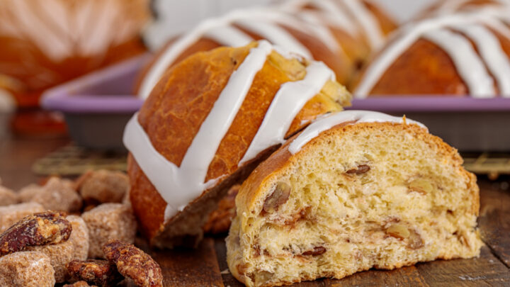 bunbun☆ Maple Glazed Pecan Hot Cross Buns | Southern FATTY