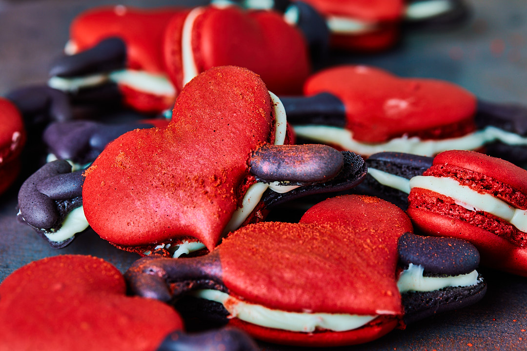 Red Velvet macarons para San Valentín