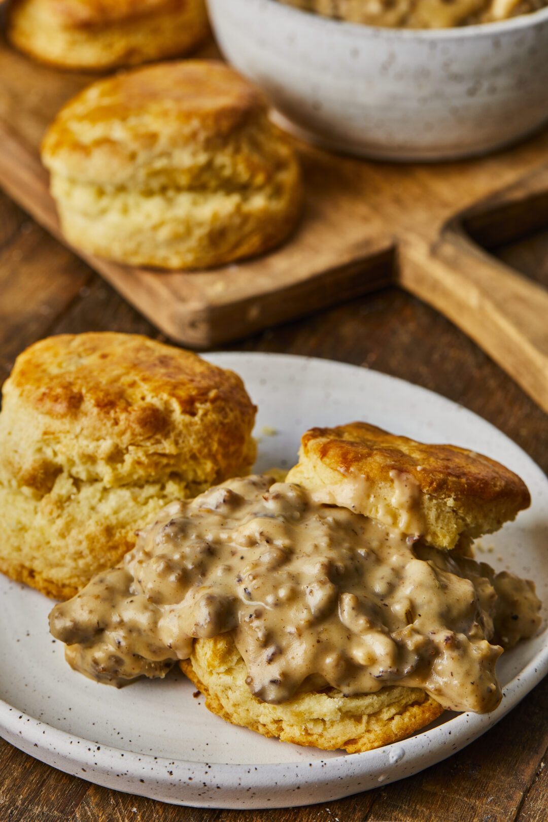 https://www.southernfatty.com/wp-content/uploads/2022/05/Sausage-Gravy-Biscuits-ByPhillipFryman-1534-1080x1620.jpg