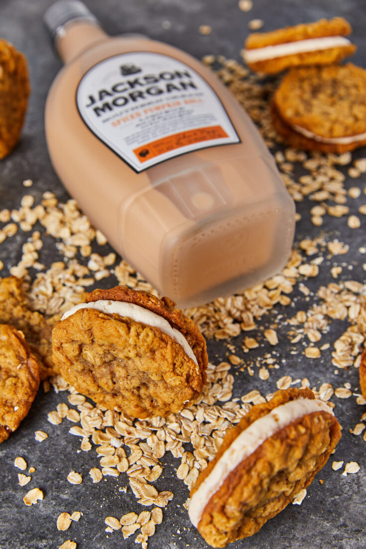 Pumpkin Spice Oatmeal Cream Pies